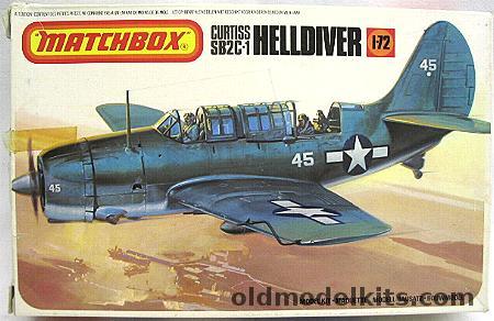 Matchbox 1/72 Curtiss SB2C-1 Helldiver  VB-4 (Hornet) or VB-17 (Bunker Hill) - (SB2C1), 40104 plastic model kit